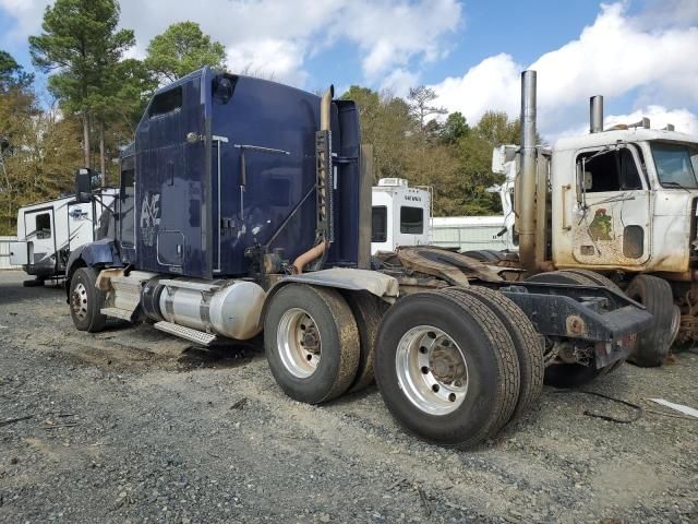 2016 Kenworth Construction T660