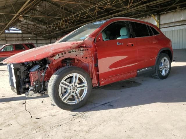 2023 Mercedes-Benz GLA 250