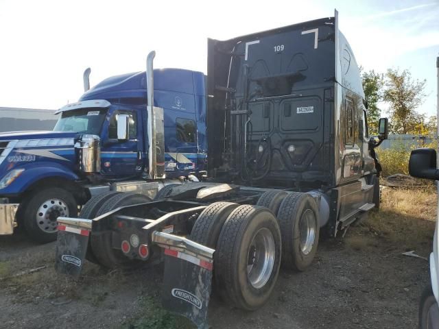 2017 Freightliner Cascadia 125