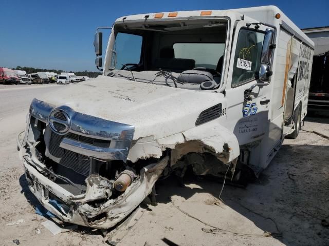 2020 Hino Hino 338