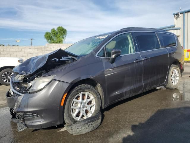 2020 Chrysler Voyager LXI