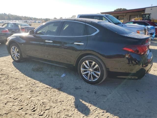 2015 Infiniti Q70 3.7