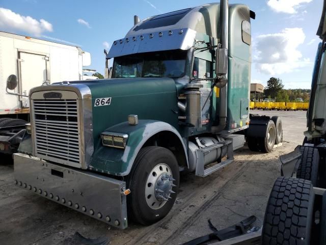 1996 Freightliner Conventional FLD120