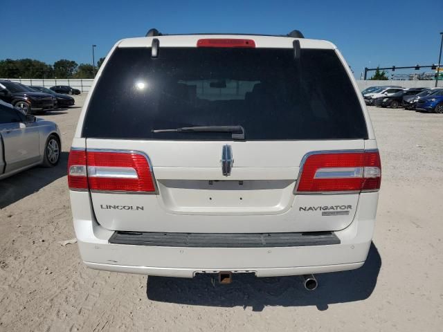 2011 Lincoln Navigator L