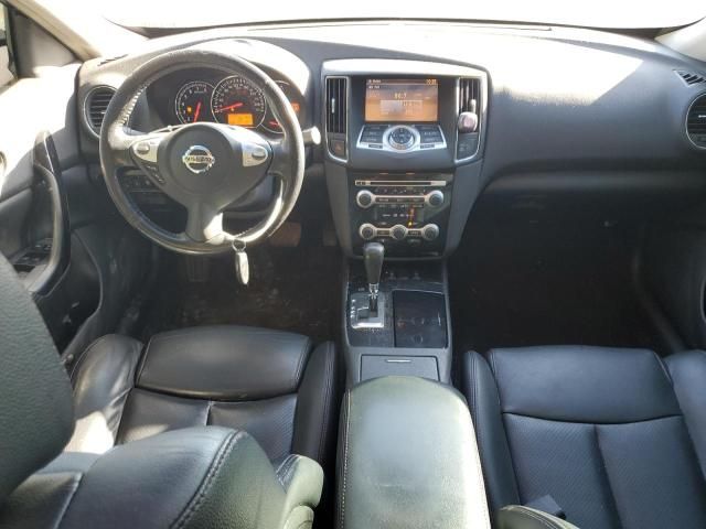 2010 Nissan Maxima S