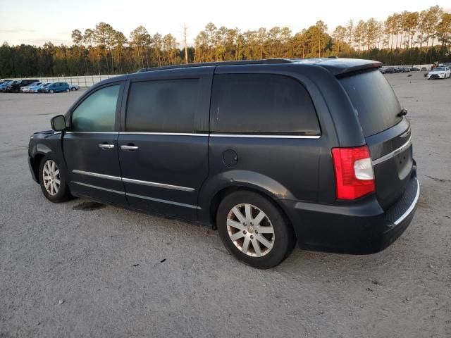 2014 Chrysler Town & Country Touring