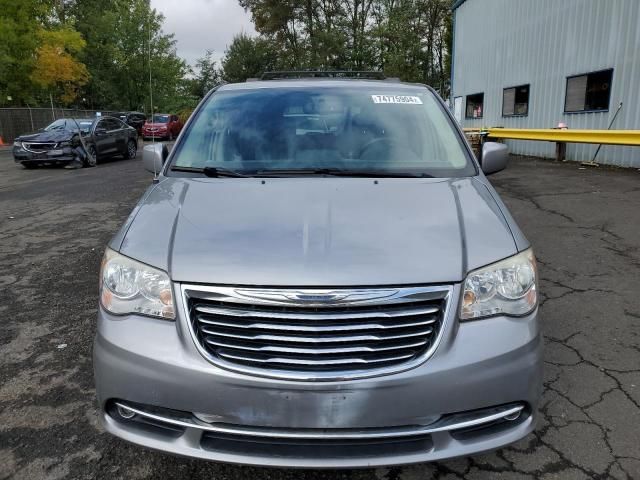 2014 Chrysler Town & Country Touring