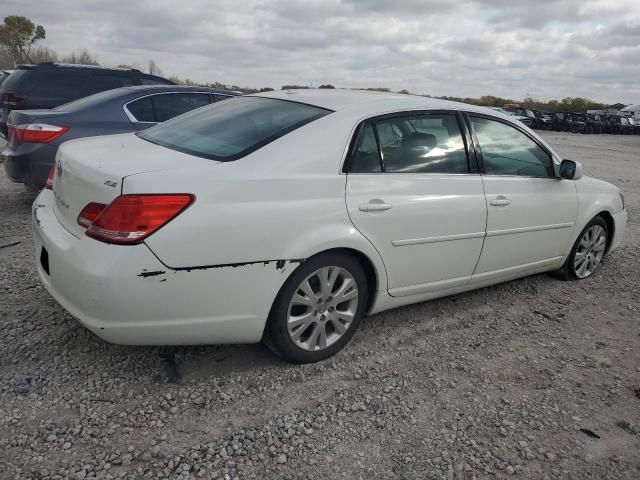 2010 Toyota Avalon XL