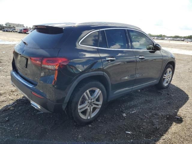 2022 Mercedes-Benz GLA 250