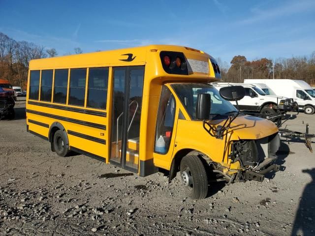 2022 Chevrolet Express G3500