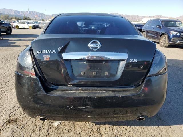 2012 Nissan Altima Base