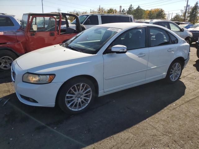 2011 Volvo S40 T5