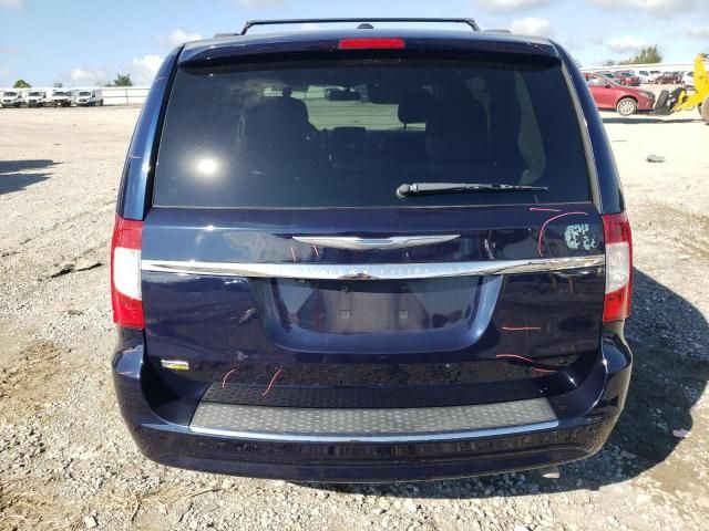 2015 Chrysler Town & Country Touring