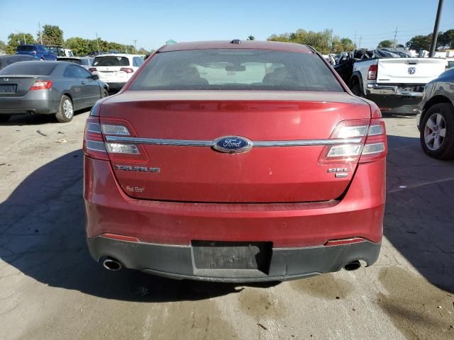 2015 Ford Taurus SEL