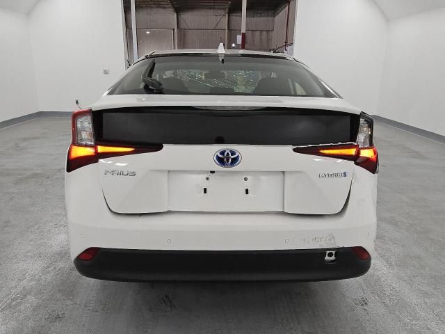 2022 Toyota Prius Night Shade