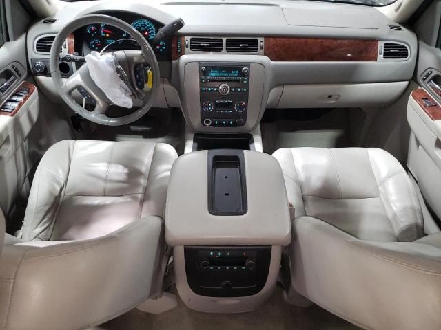 2014 GMC Yukon XL K1500 SLT