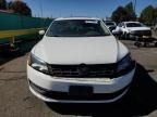 2014 Volkswagen Passat SE