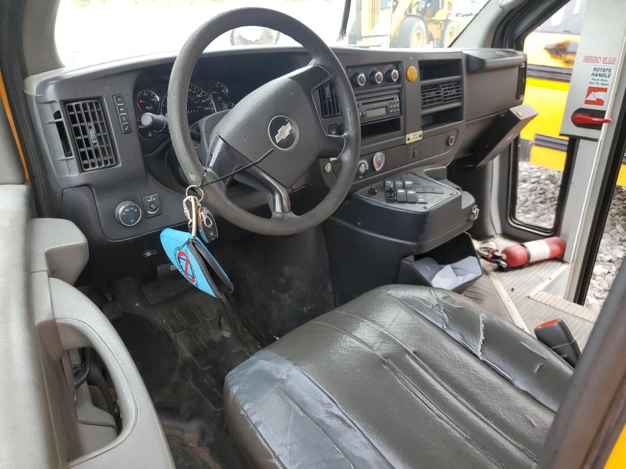 2011 Starcraft 2009 Chevrolet Express G3500