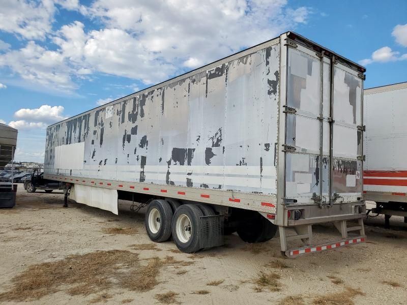 2000 Utility VS2R Refrigerated Van Trailer