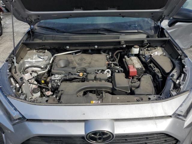 2023 Toyota Rav4 LE