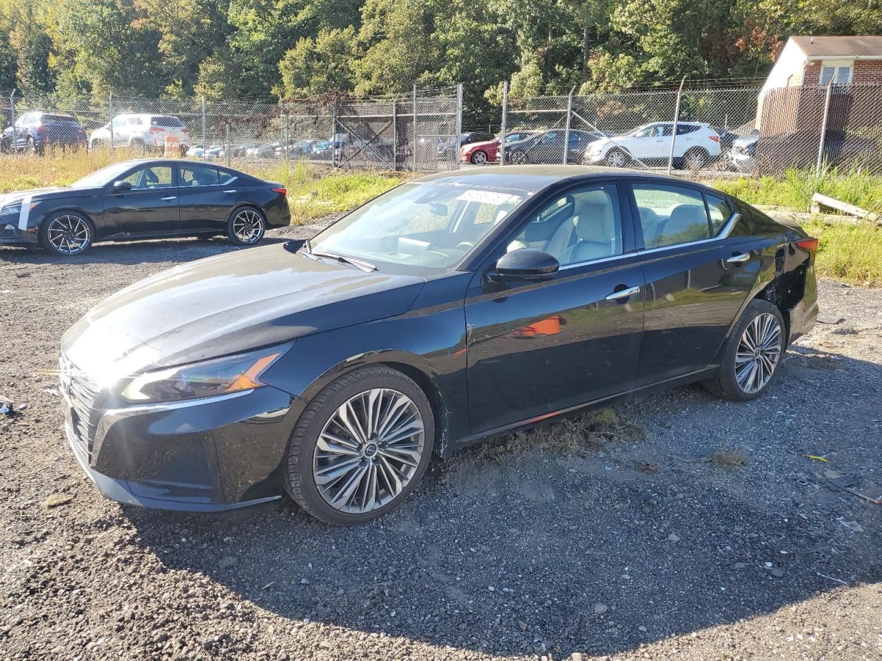 2023 Nissan Altima sl