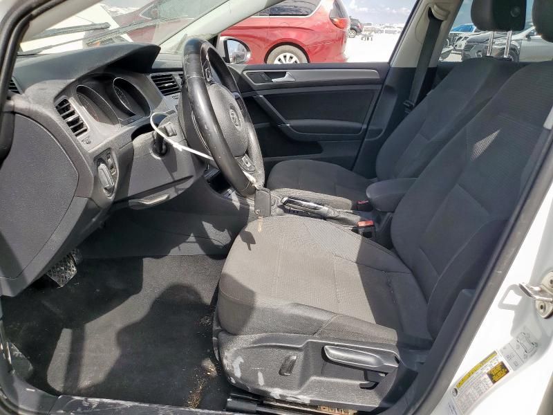 2017 Volkswagen Golf S