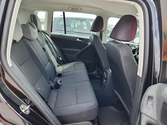 2015 Volkswagen Tiguan S