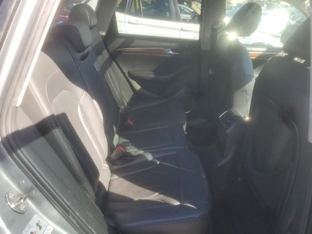 2011 Audi Q5 Premium Plus