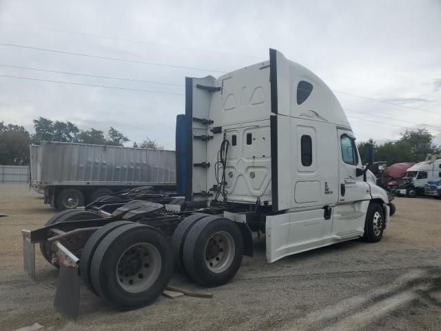 2014 Freightliner Cascadia 125