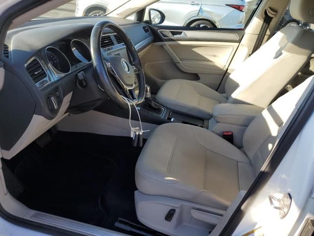 2016 Volkswagen E-GOLF SEL Premium