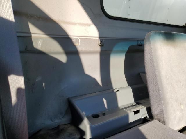 2016 Isuzu NPR HD