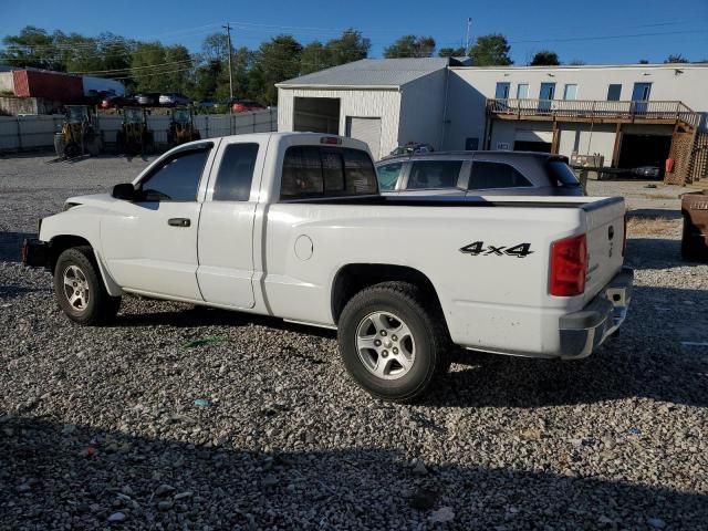 2005 Dodge Dakota SLT