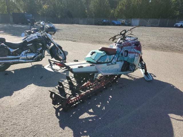 2024 Bombardier Snowmobile