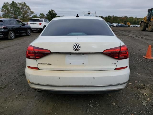 2017 Volkswagen Passat SEL Premium