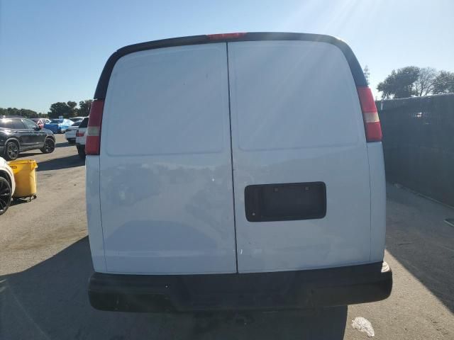2016 Chevrolet Express G2500