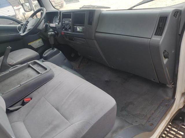 2017 Isuzu NQR-BOX Truck