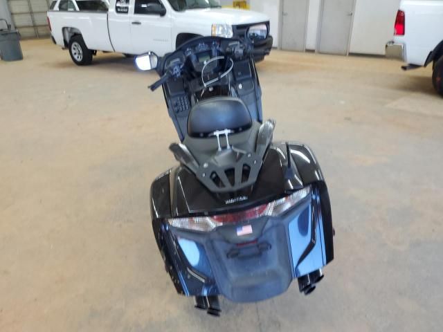 2013 Honda GL1800 B