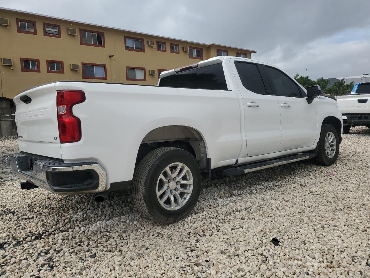 2020 Chevrolet Silverado C1500 lt