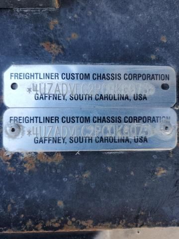 2023 Freightliner Chassis S-2