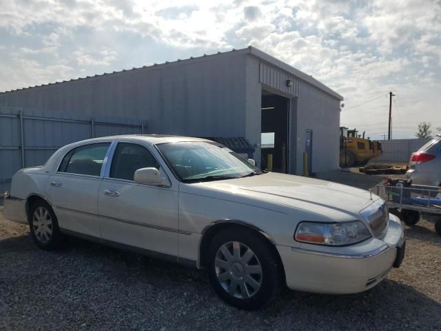 2007 Lincoln Town Car Designer