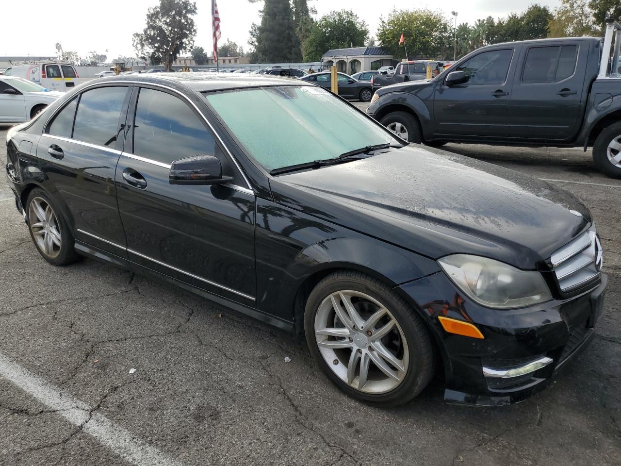 2013 Mercedes-Benz C 250