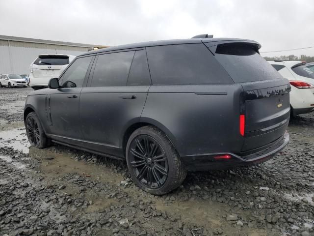 2025 Land Rover Range Rover SE