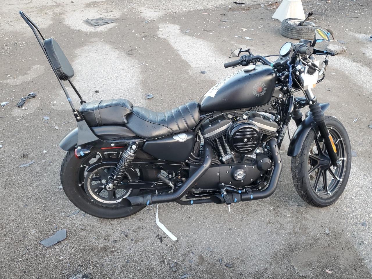 2022 Harley-Davidson XL883 N