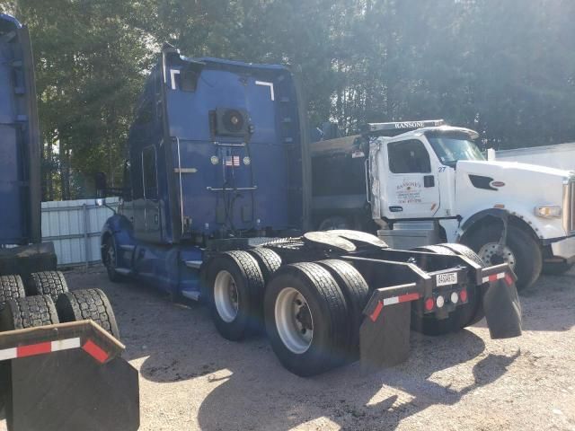 2018 Kenworth T680 Semi Truck