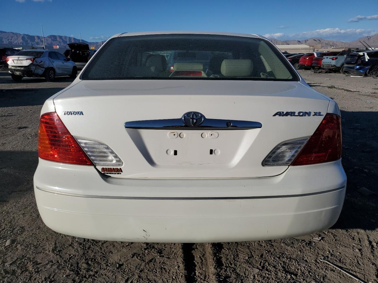 2002 Toyota Avalon xl