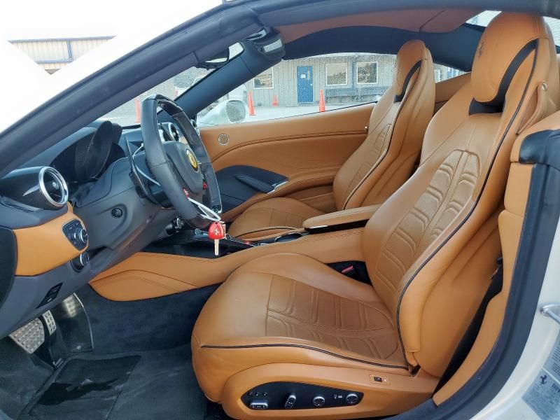 2016 Ferrari California T