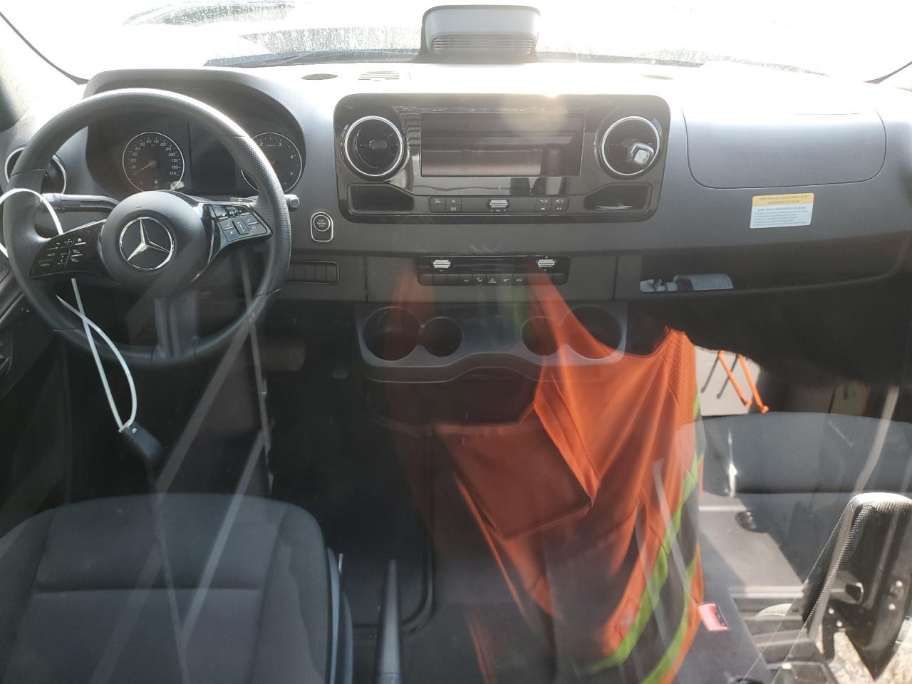 2025 Mercedes-Benz Sprinter 2500 Delivery Van