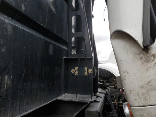2024 Peterbilt 567 Dump Truck