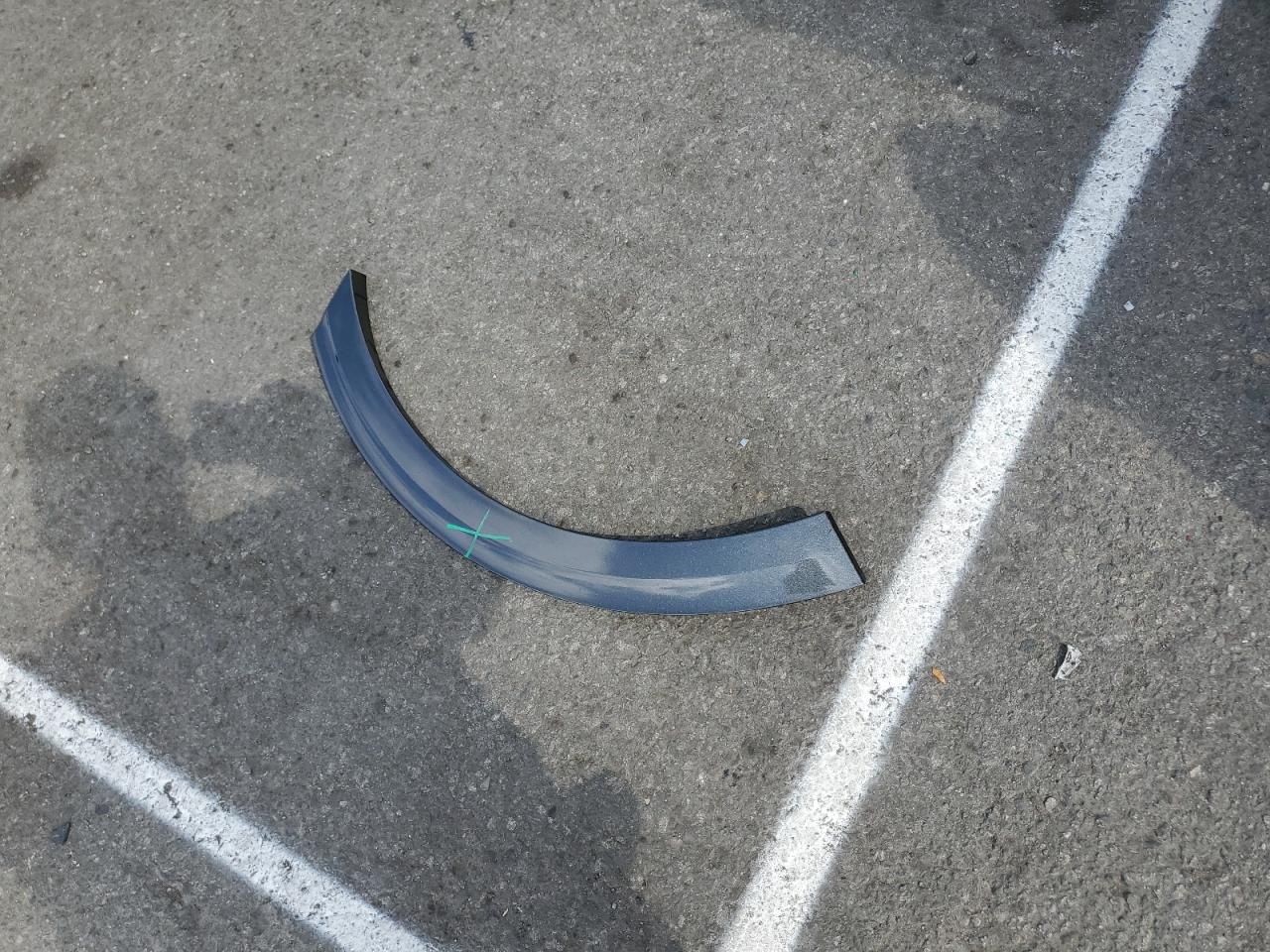 2023 Genesis Gv70 Base