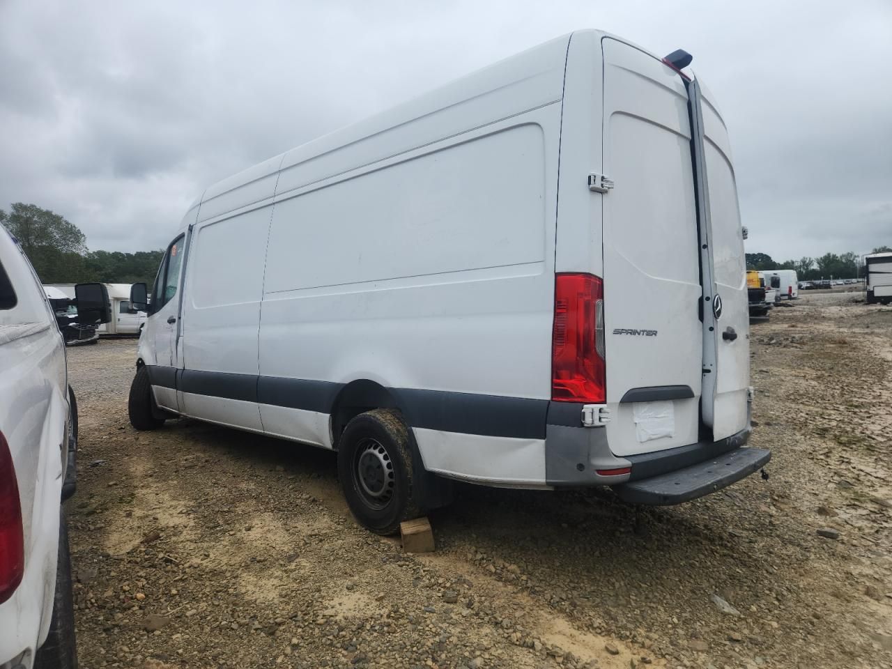 2021 Mercedes-Benz Sprinter 2500